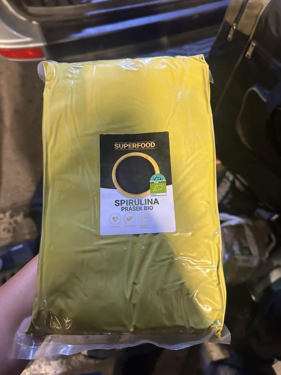 На кордоні з Словаччиною митники вилучили понад 700 кг наркотичного чаю