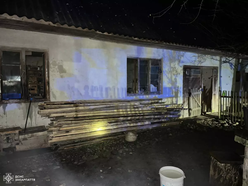 На Тячівщині згоріла майстерня