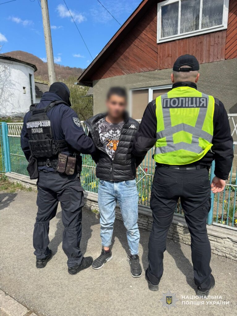 Жителя Воловця, який «працював» у Мукачівському районі, затримали за торгівлю наркотиками