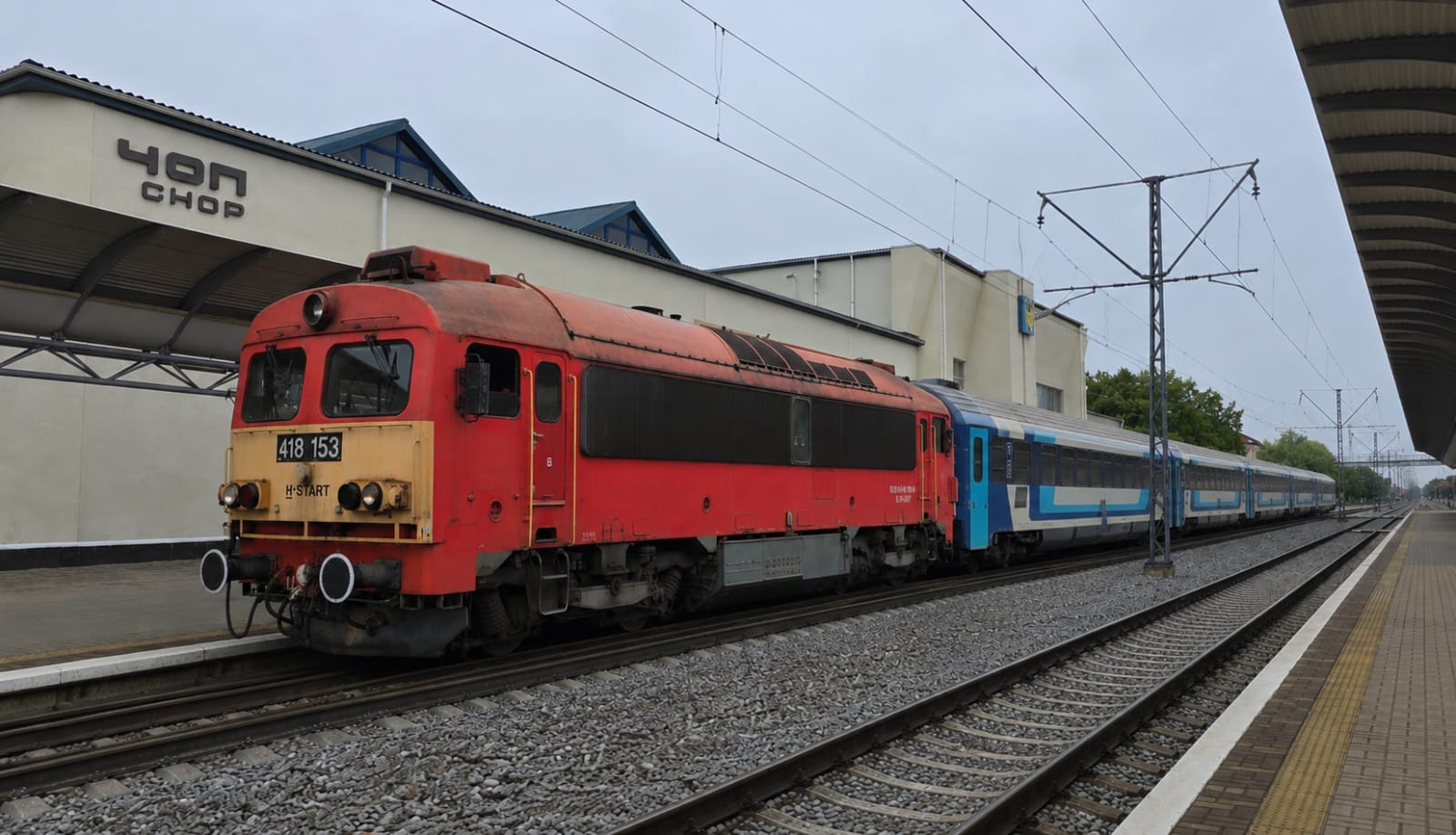 153843